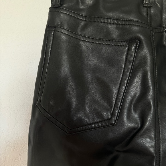 Vegan Leather Skinny Pants - Picture 6 of 7